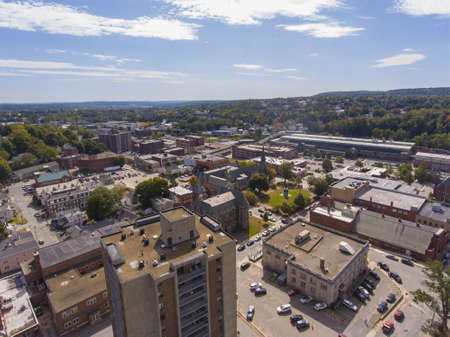 Fitchburg city downtown aerial view on Main Street in fall, Fitchburg, Massachusetts MA, USA.のeditorial素材