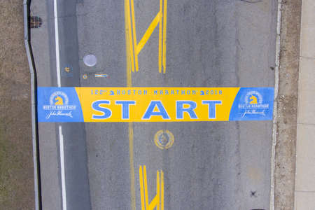 2018 Boston Marathon Start Line aerial view on Main Street in town of Hopkinton, Massachusetts MA, USA.のeditorial素材