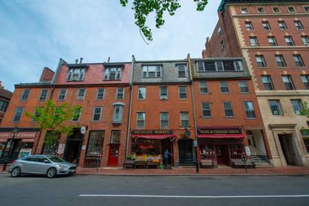 Historic Buildings at 11 Charles Street near Beacon Street on Beacon Hill, Boston, Massachusetts MA, USA.のeditorial素材