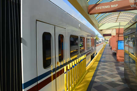 Santa Clara Valley Transportation Authority VTA Light Rail at Convention Center Station in downtown San Jose, California CA, USA.のeditorial素材
