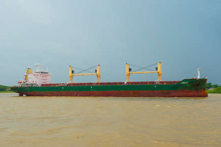 Bulk Carrier ship CRESTY on Mississippi River in New Orleans, Louisiana LA, USA.のeditorial素材
