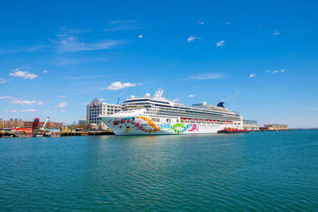 Norwegian Pearl by Norwegian Cruise Line docked at Boston Cruise Port in Seaport District, city of Boston, Massachusetts MA, USA.のeditorial素材