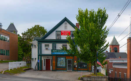 Off Campus Rentals at 16 Highland Street in Plymouth State University in town center of Plymouth, New Hampshire NH, USA.のeditorial素材