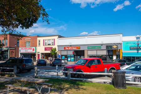 Historic commercial buildings on Main Street in town center of Plymouth, New Hampshire NH, USA.のeditorial素材