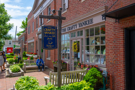 Crafty Yankee at 1838 Massachusetts Avenue in historic town center of Lexington, Massachusetts MA, USA.のeditorial素材