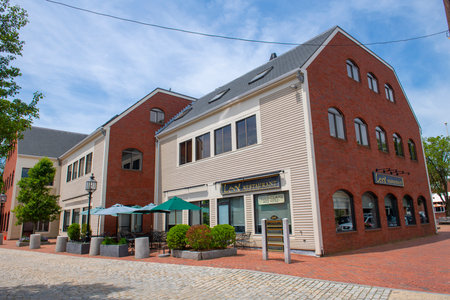 Historic commercial building at 1666 Massachusetts Avenue in historic town center of Lexington, Massachusetts MA, USA.のeditorial素材
