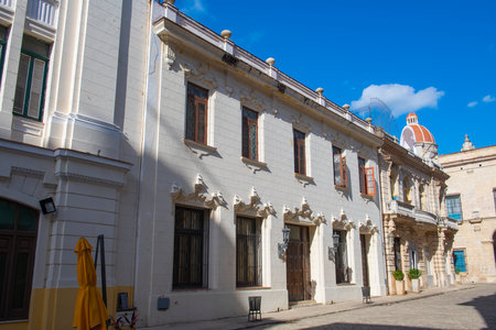 Historic buildings on Calle O'Reilly Street at Calle Mercaderes Street in Old Havana (La Habana Vieja), Cuba. Old Havana is a World Heritage Site.の写真素材