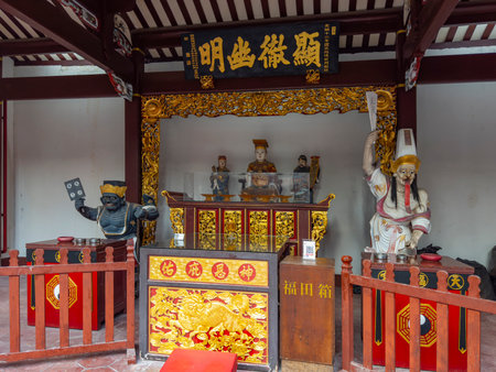 Altar of Thian Hock Keng Temple (Palace of Heavenly Happiness). This temple is a Mazu (Matsu) temple on Telok Ayer Street in Chinatown, Outram district of Central Area, Singapore.の写真素材