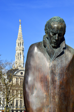 Brussels, Belgium - April 2015: A statue of Hungarian composer and pianist Bela Bartok located at Place d'Espagne (Spanish Square) near Grand Place in the center of Brussels, Belgiumのeditorial素材