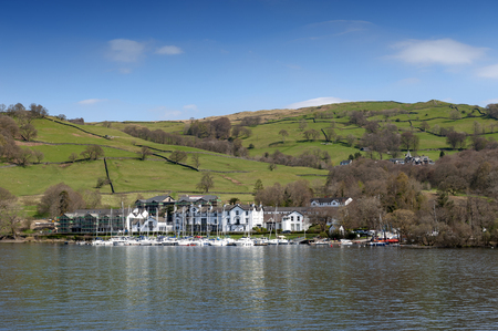 Beautiful lakeside village situated on the bank of Lake Windermere in the scenic Lake District National Park, South Lakeland, North West England, UKのeditorial素材