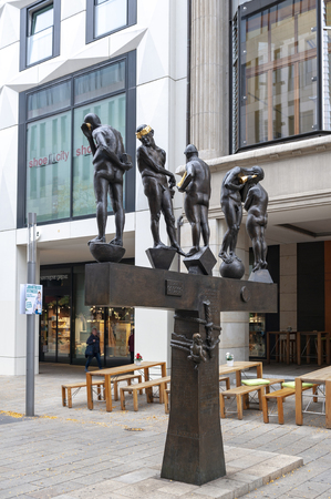 Leipzig, Germany - October 2018: Bronze sculptures titled Untimely Contemporaries by Bernd Goebel installed on Grimmaische Street near Augustusplatz in downtown Leipzig, Germanyのeditorial素材