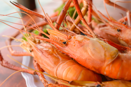 Thai local food grilled shrimp on a plateの写真素材