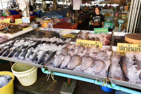 Rayong, Thailand-February 06 :Fresh seafood at Ban Phe local market on February 06, 2017 in Ban Phe local market, Rayong, Thailandのeditorial素材