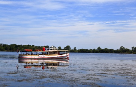 ERIE PENNSYLVANIA July 20, 2016: At Presque Isle State Park in Erie Pennsylvania on the Lady Kate touring boatのeditorial素材
