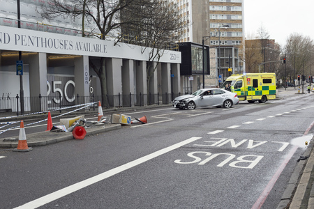 London, England, December 31st, 2017, A car wreck on City Roadのeditorial素材