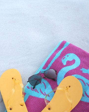 Create your own message with this beach or vacation theme