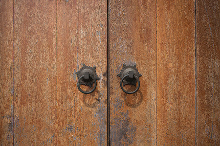 chinese old wooden door background