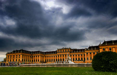 Vienna, Austria - June 30 2018: Palace Schonbrunn (SchÃ¶nbrunn Palace), front view with a fountainのeditorial素材