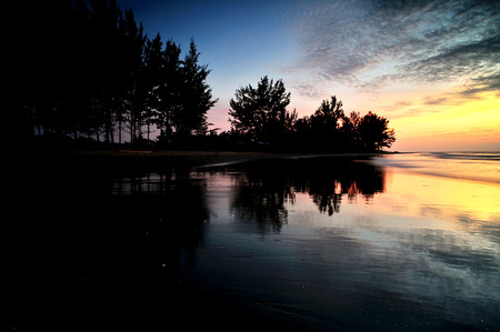 Nice sunset over seaの写真素材
