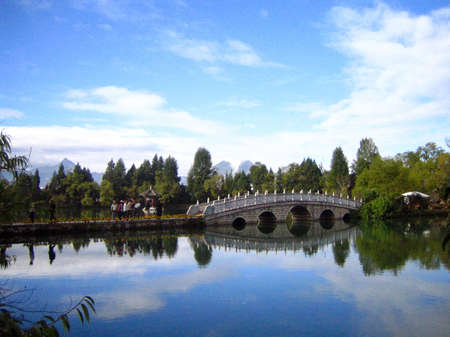 reflectionのeditorial素材