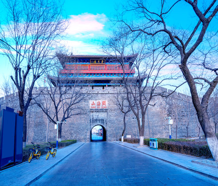 The Shanhaiguan Ancient City Tower was built by the Ming Dynasty general Xu Da when he established the Shanhaiguan Pass city. The Bell and Drum Tower in Shanhaiguan Ancient City isのeditorial素材