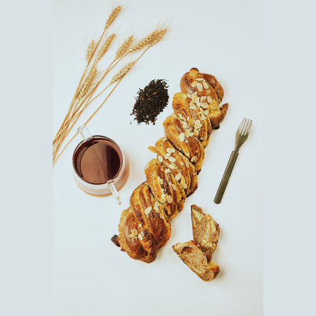 bread with black teaの写真素材