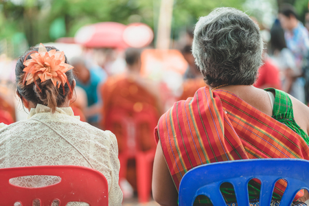 Thai people celebrate Songkran by pouring water and giving garlands to elder senior or respected grandparents and elder and asked for blessings for celebrate Songkran in new year water festivalのeditorial素材