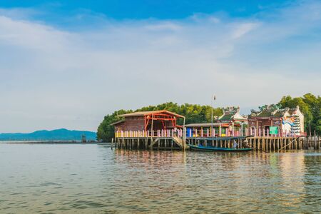 CHANTHABURI, THAILAND: APRIL 15, 2019 Scenery of Fishing village (The No-Land Village) on april 15,2019 at Bang Chan, Khlung, Chanthaburi, Thailandのeditorial素材