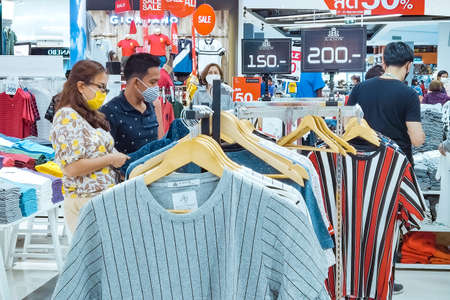 KANCHANABURI, THAILAND-MAY 31,2020: All people must register their identity using a QR code or registration book before shopping to prevent the spread of Corona virus(Covid-19) at Tesco Lotus.のeditorial素材