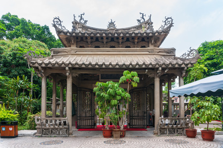 Xiamen, China - May 30, 2018: Gate of Hai Tian Tang Gou Building With Blue Sky Background in Gulangyu Islandのeditorial素材