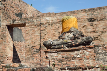 Damaged Statue of the Buddhaa in temple in Ayutthaya,Thailandの写真素材