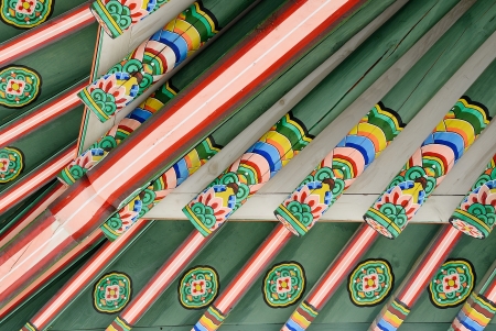 Roof bottom detail of Korean Traditional Architectureの写真素材