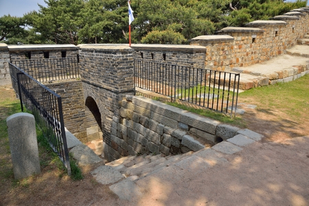 West Secret Gate of Sunwon Hwaseong, called Seoammunのeditorial素材