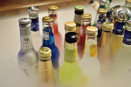 JINJU, KOREA - OCTOBER 24, 2008: closeup of various bottled beers in dry iceのeditorial素材