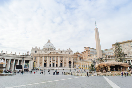 VATICAN, ITALY - JANUARY 27, 2010: view of Piazza San Pietro in Vatican.のeditorial素材