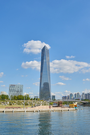 Songdo, Korea - September 07, 2015: NEAT(Northeast Trade) Tower is the most expensive project in Songdo International Business District and the tallest building in South Korea, in 2015. The building is used as office, hotel and retail stores.のeditorial素材