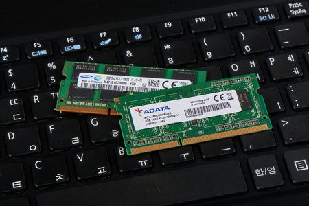Gimpo-si, Korea - July 10, 2018: DDR3L RAM on a Korean keyboard. DDR3L means Low voltage Double Data Rate type three SDRAM. It is used in devices that require long battery life.のeditorial素材