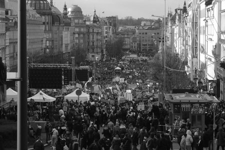 Prague, Czechia - February 27, 2022: demonstration of people in support of Ukraine on Wenceslas Squareのeditorial素材