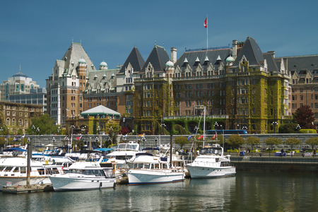VICTORIA, BRITISH COLUMBIA, CANADA - MAY 19: The Fairmont Empress Hotel facade on May  19, 2011 in Victoria, British Columbia, Canada. It is one of the oldest and most prominent hotels in Victoria. Empress hotel is a symbol for the city itself. It has beeのeditorial素材