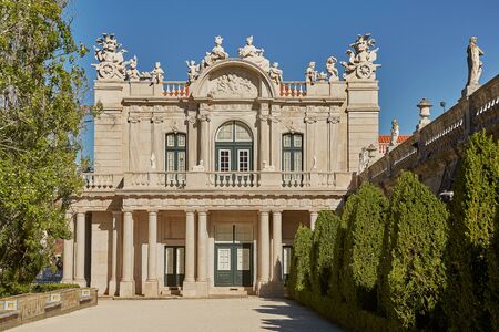 QUELUZ, SINTRA / PORTUGAL - OCOBER 02, 2017: Facade and gardens of Queluz Palace in Sintra, Portugal during summer dayのeditorial素材