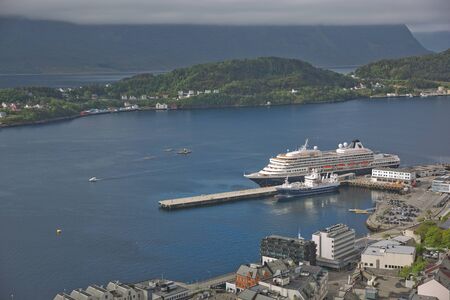 ALESUND, NORWAY - MAY 29, 2017: Cruise ship Prinsendam docked in Alesund in Norwayのeditorial素材