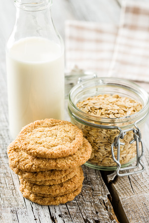 Crispy oatmeal cookies and oatmeal flakes.の写真素材