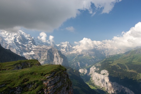 Berner Alpen, Lauterbrunnental valley and neighborhood, Switzerlandの写真素材