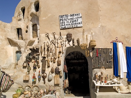 Antique store  Tunisian ksar in the ville of Medenine のeditorial素材