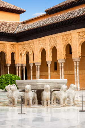 Granada, Spain - October 03, 2013: Alhambra de Granada. The Court of the Lions with its famous white marble fountainのeditorial素材