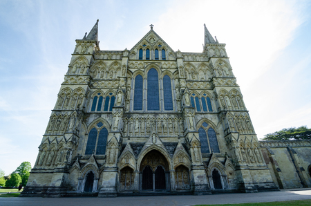 Salisbury Cathedral With Green Park In Spring Season, Salisbury, Englandの写真素材