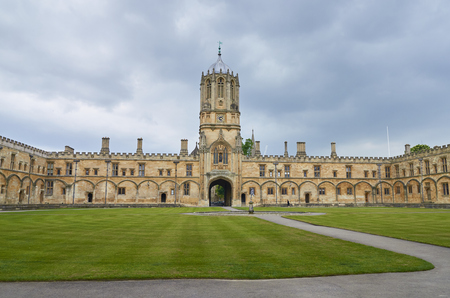 Christ Church College And Beautiful Green Lawn, Oxford, Englandの写真素材