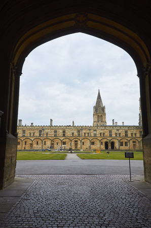 Christ Church College And Beautiful Green Lawn, Oxford, Englandの写真素材
