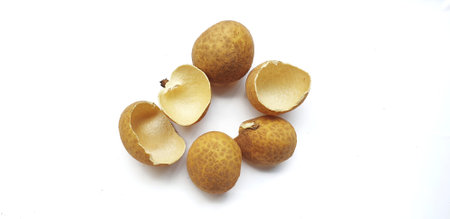Longan fruit isolated on white background. Fresh longan on white background.の写真素材