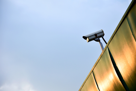 closed circuit camera to prevent the thief from stealing, Evening, preventive care is reduced, 
Installed outside the building.の写真素材